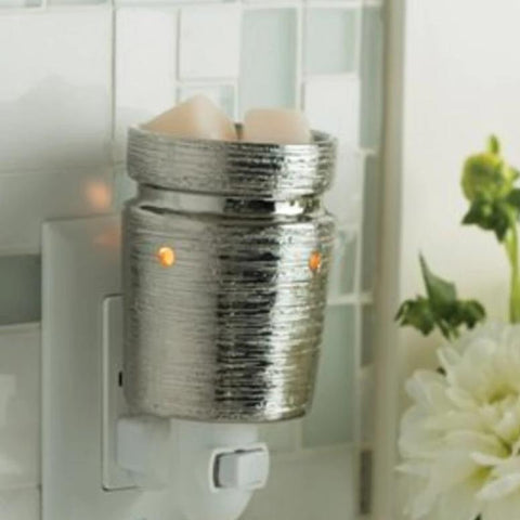 Darrahopens Appliances > Kitchen Appliances > Food Warmers & Chafing Dishes Brushed Chrome Pluggable Warmer - RRP $27.95 - Wholesale