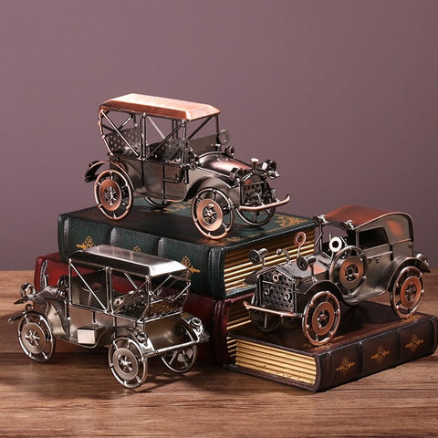 Darrahopens Auto Accessories > Auto Accessories Others > Automotive Decor Set 2 Metal Retro Classic Car Assort 21cm