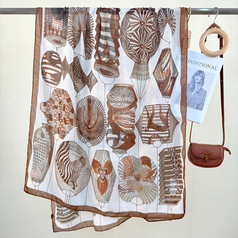 Darrahopens Fashion > Women's Fashion > Women's Accessories 2-Piece Brown Border Retro Lantern Print Scarf - Fashionable Niche Design for Women