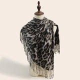 Darrahopens Fashion > Women's Fashion > Women's Accessories 2-Piece Grey Leopard Elegant Faux Cashmere Shawl - Warm and Versatile 200 cm Long European-Style Scarf