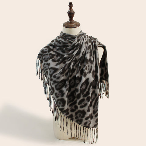 Darrahopens Fashion > Women's Fashion > Women's Accessories 2-Piece Grey Leopard Elegant Faux Cashmere Shawl - Warm and Versatile 200 cm Long European-Style Scarf