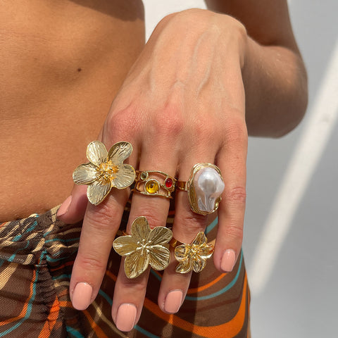Darrahopens Fashion > Women's Fashion > Women's Accessories 5-Piece Molten Gold Tone Ring Set - Vintage Baroque Flowers, Large Faux Pearl & Colourful Gem Cuff - Adjustable Boho Stackable Jewellery