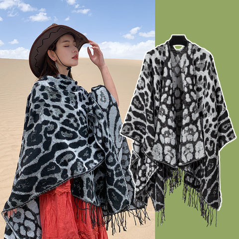 Darrahopens Fashion > Women's Fashion > Women's Accessories Black-white Bold Leopard Print Poncho Cape - Women's Warm Oversized Shawl Wrap (130x150cm)