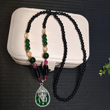 Darrahopens Fashion > Women's Fashion > Women's Accessories European and American trendy retro necklace, color-block beads and leaf-shaped pendant, simple and elegant, 78cm versatile chain, perfect for daily and smart casual looks.