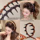Darrahopens Fashion > Women's Fashion > Women's Accessories Set of Three Retro Non-slip Double-Sided Headbands - Highly elastic retro headband - Suitable for fitness, cosplay, sports, formal occasions and daily use; suitable for women and girls.
