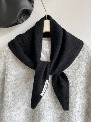 Darrahopens Fashion > Women's Fashion > Women's Accessories Triangular Knitted Scarf - Soft Acrylic Fabric - As a Scarf, Shawl or Blanket - In Solid Colors - Black