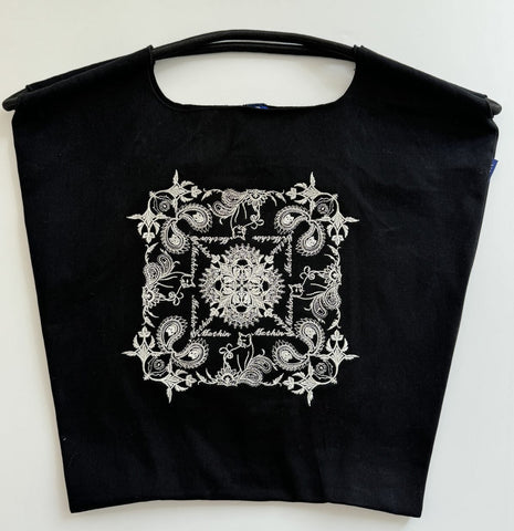 Darrahopens Fashion > Women's Fashion > Women's Handbags Printed Canvas Tote Bag - Water-Resistant, Large Capacity Shoulder Bag with Intricate Pattern(Black Cashew Flower)
