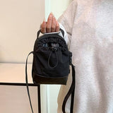 Darrahopens Fashion > Women's Fashion > Women's Handbags Women's shoulder bag - casual bag - adjustable canvas bag with drawstring - suitable for daily commuting and travel.（Black）