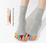 Darrahopens Fashion > Women's Fashion > Women's Socks & Hosiery Green Open-Toe Yoga Five-Toe Socks | Bunion Corrector and Anti-Odor Design | Breathable Toe Separator Fitness Wear (One Size)