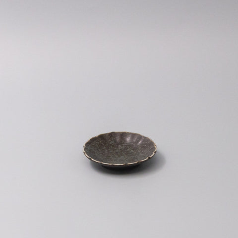 Darrahopens Food & Beverage > Pantry > Condiments & Sauces Sauce Dish 8cm Scallop Indigo Fade Glaze