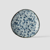 Darrahopens Food & Beverage > Pantry > Condiments & Sauces Saucer Organic Shape 12cm Blue Daisy Glaze