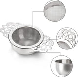 Darrahopens Food & Beverage > Pantry > Teas & Accessories Tea Strainer - 2-piece set - Stainless steel tea infuser - Tea steeper with handle and drip cup - 6.5 cm - Mesh tea filter
