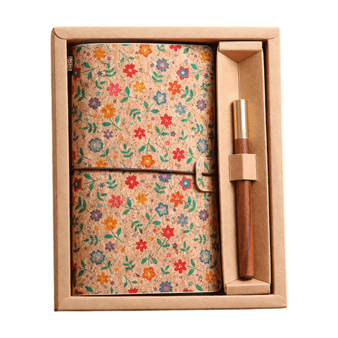 Darrahopens Gift & Novelty > Books > Activity Books Mini Rose Retro A6 Travelers Leather Notebook & Wooden Pen Gift Box - Floral Botanical Loose-Leaf Journal with Bronze Charm, Kraft Paper and Lined Paper