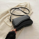 Darrahopens Health & Beauty > Cosmetic Storage > Cosmetic & Toiletry Bags Black Minimalist Chic Shoulder Bag - Simple Crossbody Handbag for Women (24.5x6x16.5 cm, 0.3KG)