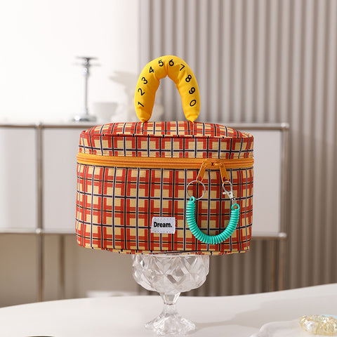 Darrahopens Health & Beauty > Cosmetic Storage > Cosmetic & Toiletry Bags Orange plaid Portable Makeup Bag – Large Capacity, Multi-Compartment Cosmetic Organizer for Women (22×13×15cm)
