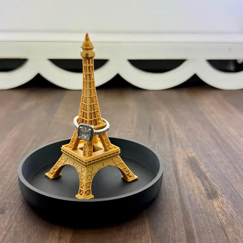 Darrahopens Health & Beauty > Cosmetic Storage > Makeup Organisation & Storage Eiffel Tower Ring Stand – An elegant jewelry stand, a romantic gift, a chic decoration, perfect for engagements, weddings, or dressing table displays.