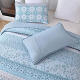 Darrahopens Home & Garden > Bedding > Blankets & Throws Peaceful Quilted coverlet and pillowcovers set: Relax and Unwind - Queen size