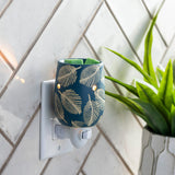 Darrahopens Home & Garden > Bedding > Blankets & Throws Pressed Leaf Pluggable Warmer - RRP $27.95 - Wholesale