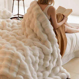 Darrahopens Home & Garden > Bedding > Blankets & Throws White Luxury Toscana Fleece Rabbit Fur Bubble Blanket, Double-Sided Plush King Size Bedding Set (180x200 cm)