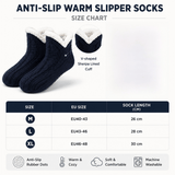 Darrahopens Home & Garden > Bedding > Blankets & Throws Winter Cozy Warm Loungewear Gift Set – 150 x 180CM Navy Blue Flannel Fleece Wearable Blanket with Adjustable Sleeves Large Front Pocket and Back Velcro Closure, Free M Size Sherpa Fleece Cable Knit Anti-Slip Slipper Socks for Home Relaxation