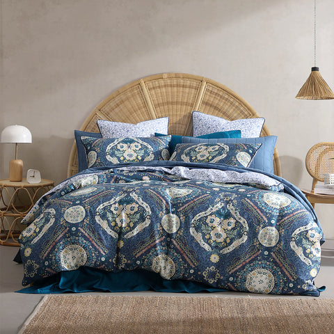 Darrahopens Home & Garden > Bedding > Duvet Covers Logan and Mason 250TC Kashmir Mid Blue Cotton Sateen Quilt Cover Set Queen