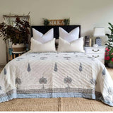 Darrahopens Home & Garden > Bedding Kolka Palm & Pine Reversible Quilt 100% Cotton Blue - King Size