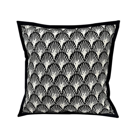 Darrahopens Home & Garden > Bedding > Pillowcases 45*45cm Umbrella Pattern Elegant Two-Piece INS-Style Jacquard Pillow Covers - Black & White Sofa Decor