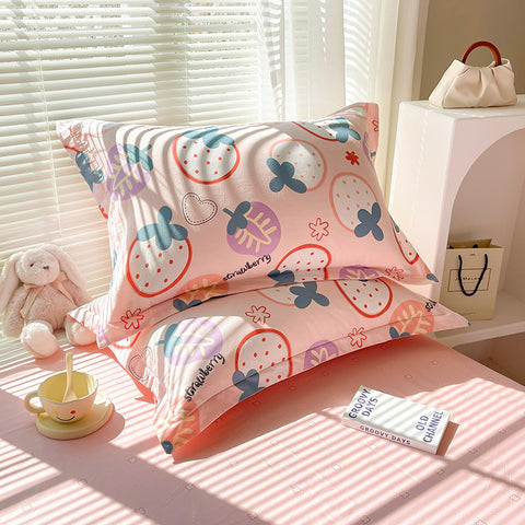 Darrahopens Home & Garden > Bedding > Pillowcases Strawberry Pattern 100% Cotton Pillowcase Set (Pack of 2) - Breathable Standard Size 48x74cm Pure Cotton Pillow Covers
