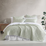 Darrahopens Home & Garden > Bedding > Quilts & Duvets Logan and Mason Shelby Sage Cotton Rich Quilted Coverlet Set Queen/King