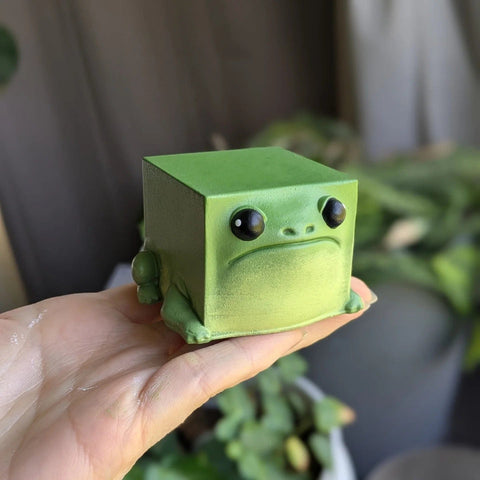 Darrahopens Home & Garden > Decor > Garden Ornaments Adorable Ugly-Cute Frog Resin Figurine – 2-Pack Set for Desk, Home & Office Decor