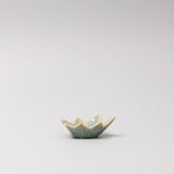 Darrahopens Home & Garden > Decor > Garden Ornaments Sauce Dish Maple Leaf 6cm Mint Green