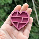 Darrahopens Home & Garden > Decor > Garden Ornaments Wooden display stand for mini curiosities,Heart shape