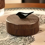 Darrahopens Home & Garden > Decor > Vases & Table Decor 1 Light-Luxury Fashion Desktop Ashtray | Creative High-End Living Room Home Decor, Personalized Car Ashtray with Lid, Retro Aesthetic, the Perfect Gift for Homeowners.Golden bird golden liner