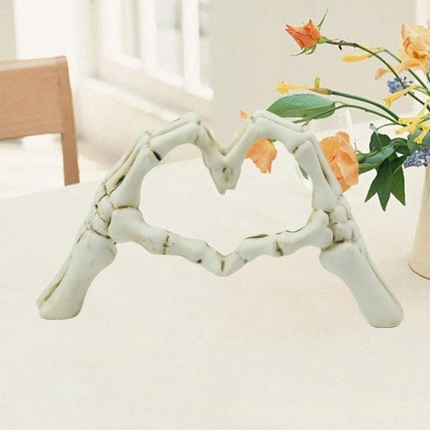 Darrahopens Home & Garden > Decor > Vases & Table Decor White Gothic Skeleton Hands Heart Sculpture - Macabre Love Figurine for Home & Halloween Decor
