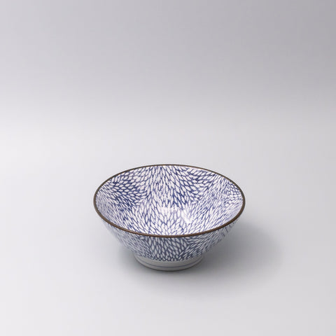 Darrahopens Home & Garden > Firepits > Fire Pits Udon Bowl 17.5cm Chrysanthemum Design