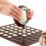 Darrahopens Home & Garden > Kitchenware > Kitchen Utensils 2-Pack Food Grade Silicone Macaron Piping Pot Squeezer with 5 Interchangeable Nozzles for Dessert Decorating and Home Baking Essentials