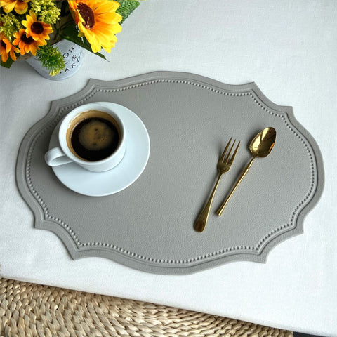 Darrahopens Home & Garden > Kitchenware > Kitchen Utensils 4 pcs Retro Faux Leather Placemat - Waterproof & Oil-Proof Dining Table Mat (Light grey)