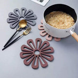 Darrahopens Home & Garden > Kitchenware > Kitchen Utensils 4 silicone heat-resistant placemats - circular anti slip mats for hot dishes, pots, and cups In Australia - Darrahopens