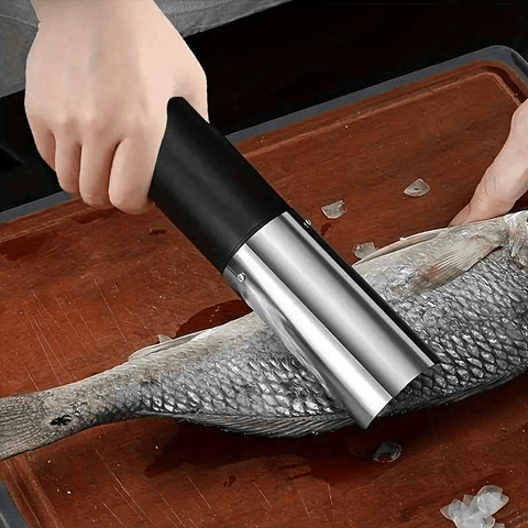 Darrahopens Home & Garden > Kitchenware > Kitchen Utensils Electric Fish Scaler | Essential for Seafood Kitchens, Suitable for Both Home and Commercial Use, Efficient Descaling Without Splashing, Saves Time and Effort（black)