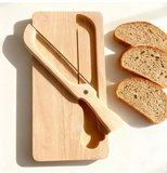 Darrahopens Home & Garden > Kitchenware > Kitchen Utensils Portable Magnetic Bread Slicing Set: Serrated Toast Knife with Integrated Wooden Cutting Board