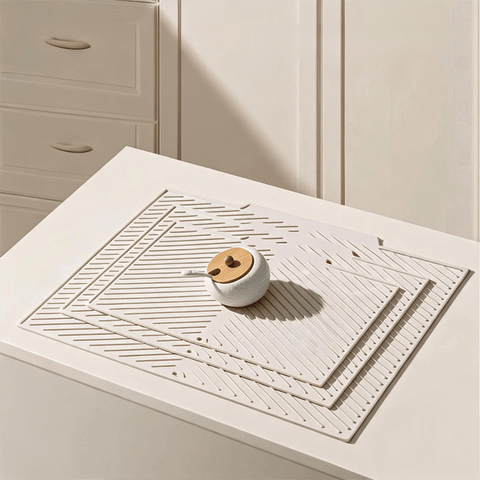 Darrahopens Home & Garden > Kitchenware > Oven Mitts & Pot Holders 3-Piece Beige Silicone Draining Mat Set Kitchen Counter Protector Heat-Resistant Non-Slip Mats Large Medium Small