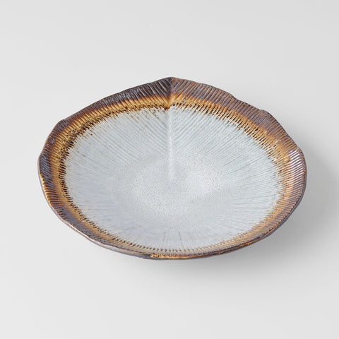 Darrahopens Home & Garden > Kitchenware > Oven Mitts & Pot Holders Bowl Shallow Leaf Shaped 25cm Akane Grey Glaze