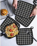 Darrahopens Home & Garden > Kitchenware > Oven Mitts & Pot Holders Potholders - Cotton Potholders - Fabric Mitts - Heat Resistant Placemats - Square Potholders - with Pockets - Set of 4 for Cooking and Baking in the Kitchen - Black and White