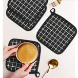 Darrahopens Home & Garden > Kitchenware > Oven Mitts & Pot Holders Potholders - Cotton Potholders - Fabric Mitts - Heat Resistant Placemats - Square Potholders - with Pockets - Set of 4 for Cooking and Baking in the Kitchen - Black and White