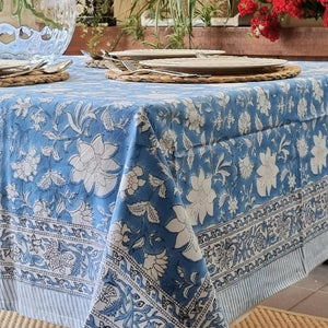 Darrahopens Home & Garden > Kitchenware Rectangle Tablecloth Table Cover Flower Pattern Dining Table Cloth - Blue Bellflower