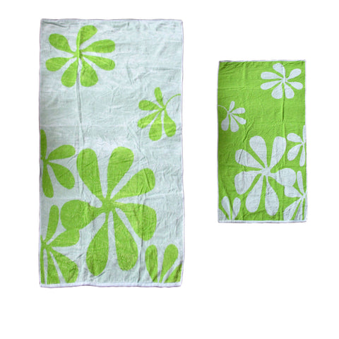 Darrahopens Home & Garden > Pool & Accessories > Beach Towels Elements Jacquard REVERSIBLE Cotton Floral Beach Towel - Lime Floral