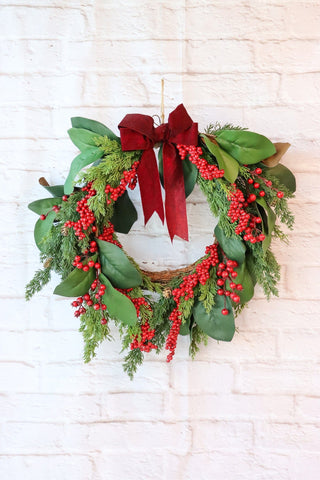 Darrahopens Occasions > Christmas > Christmas Wreaths & Garlands BERRY CEDAR WREATH GREEN RED 40CM - X3441 (Box of 1pcs)