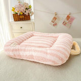 Darrahopens Pet Care > Cat Supplies > Cat Furniture Cat Bed - Pet Mat - Soft and Warm Sleeping Mat for Cats and Small Pets, Comfortable and Cozy - Suitable for All Pets (Pink, S: 40 * 50cm)