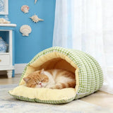 Darrahopens Pet Care > Cat Supplies > Cat Furniture Cat house - Cat basket - Plush and warm - Removable and washable - Closed cat bed for winter - Suitable for indoor and outdoor use in winter, camping, traveling, in the bedroom, living room and apartment - Green and white checkered