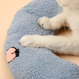 Darrahopens Pet Care > Dog Supplies > Dog Beds Pet Cushion - Soft Plush Pet Cushion - Cute Patterned Pet Mat - Comfortable Neck Support - Suitable for Cats and Dogs - White